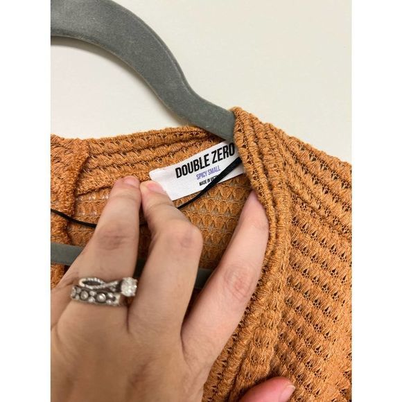 Double Zero- Orange Cardigan- Size Small - Picture 5 of 7